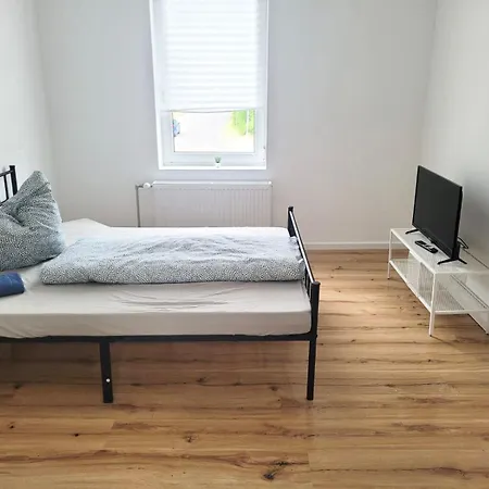 Live Smart In Practical For Students And Workers Apartment *