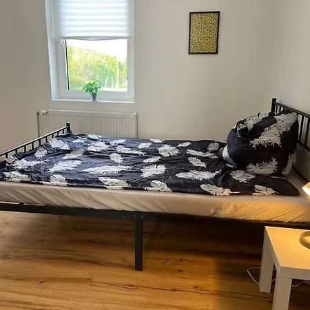 Live Smart In Practical For Students And Workers Apartment Altenburg