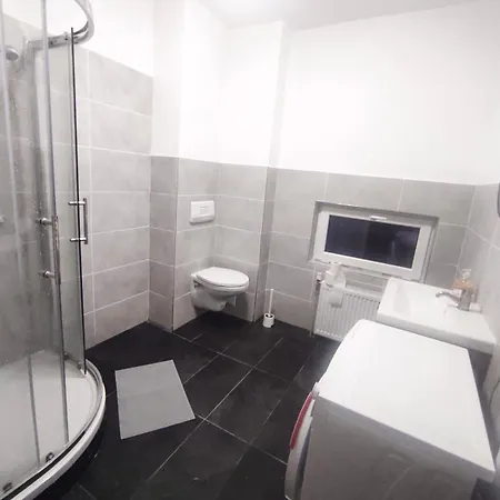 Apartment Live Smart In Practical For Students And Workers *